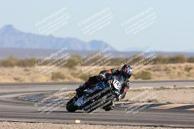 media/Dec-07-2025-CVMA (Sun) [[3e7d2de5dc]]/Race 10-Formula 40 Open/